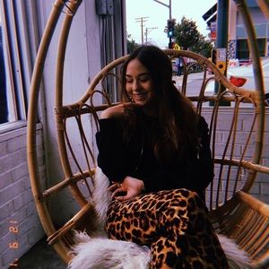 Meet your Posher, Lily